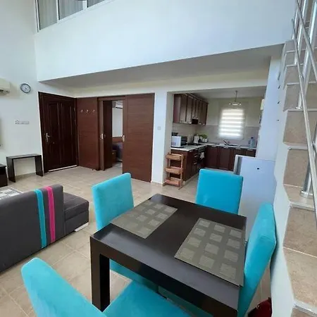 двух спальный в татлысу Crystal Bay Marina Akanthou